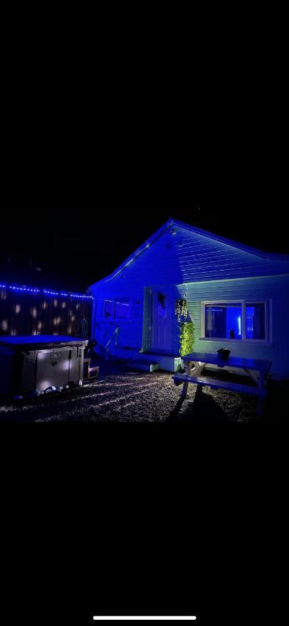 Bankhead Accommodation With Hot Tub In Aberdeenshire Gamrie Ngoại thất bức ảnh