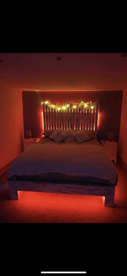Bankhead Accommodation With Hot Tub In Aberdeenshire Gamrie Ngoại thất bức ảnh